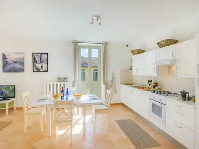 Küche und Essbereich