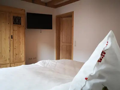 Fernseher im Schlafraum