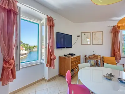 Wohn- und Esszimmer
