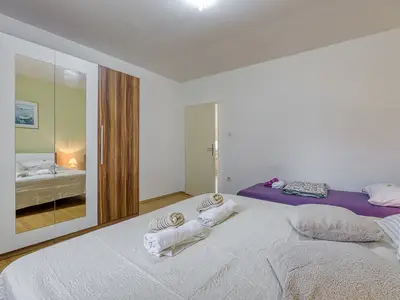 Zweites Schlafzimmer