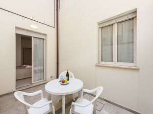 Appartement für 3 Personen (50 m&sup2;) in Viareggio