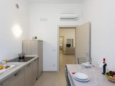 Küche und Essbereich