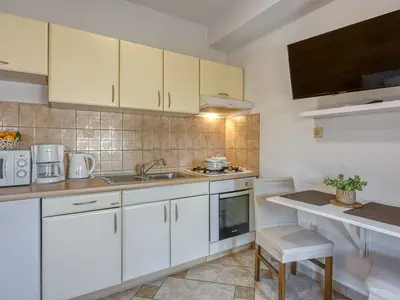 Küche und Essbereich