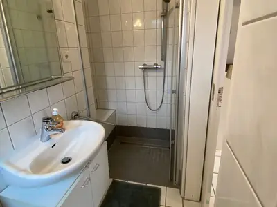 INSIDE, BATHROOM