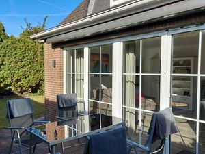 23493937-Appartement-5-Wilhelmshaven-300x225-1