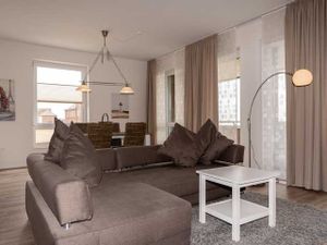 23442395-Appartement-2-Wilhelmshaven-300x225-1