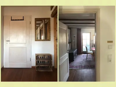 Wohnungstüre, innen und außen. Garderobenleiste, Schuhregal, Spiegel