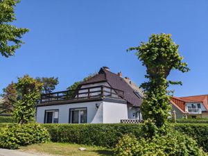 21990301-Appartement-2-Wustrow (Ostseebad)-300x225-1