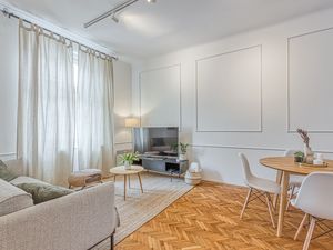 23708207-Appartement-4-Zagreb-300x225-3