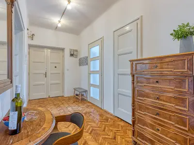 Gemeinschaftsbereich (Flure, Halle)