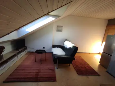 Photo, INSIDE, OUTSIDE