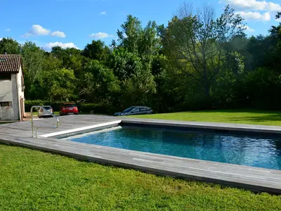 PoolOfHouse
