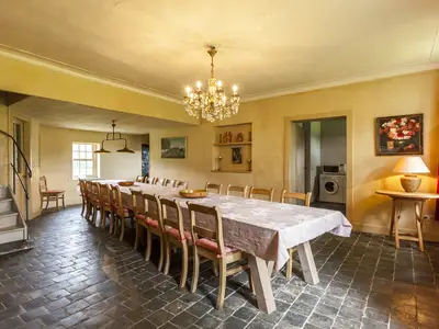 DiningRoom