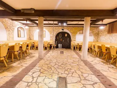 DiningRoom