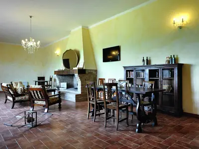 DiningRoom