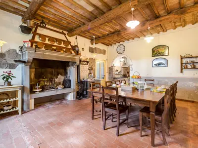 DiningRoom