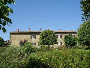 19351456-Bauernhof-6-Cortona-300x225-5