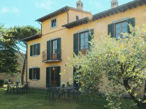 19351474-Bauernhof-6-Cortona-300x225-1