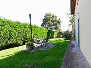 21968679-Bauernhof-4-Cortona-300x225-4