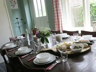 DiningRoom