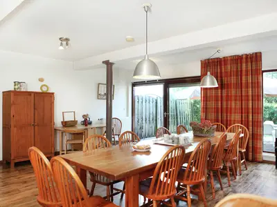 DiningRoom