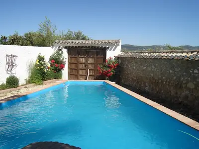 PoolOfHouse
