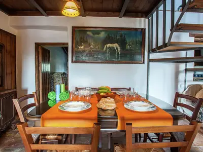 DiningRoom
