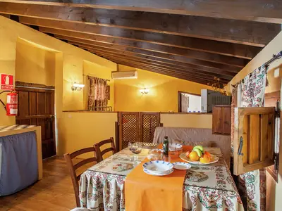 DiningRoom
