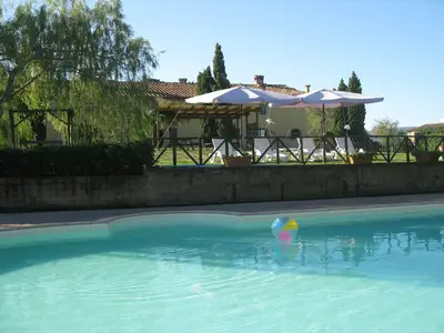 PoolOfHouse