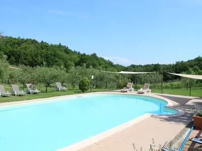 PoolOfHouse