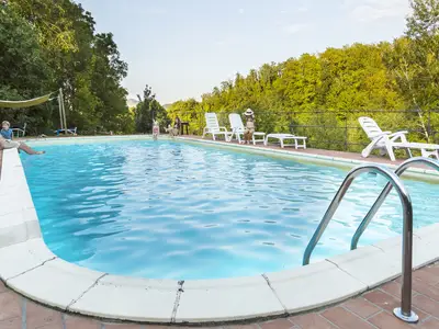 PoolOfHouse