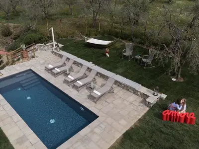 PoolOfHouse