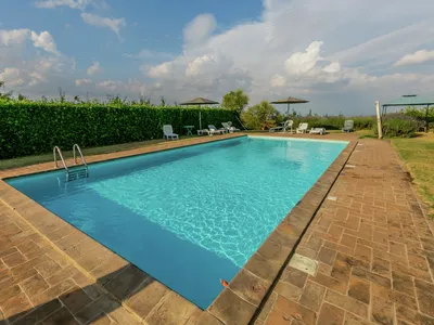 PoolOfHouse PoolOfHouse