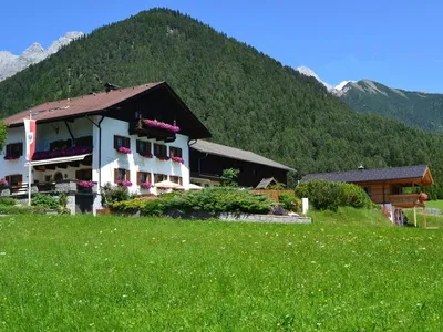 Bauernhof für 4 Personen (27 m²) in Obsteig 1/10
