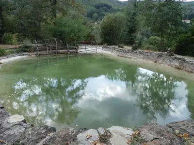 PoolOfHouse