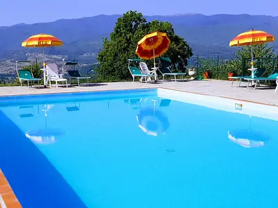 PoolOfHouse