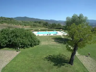 PoolOfHouse