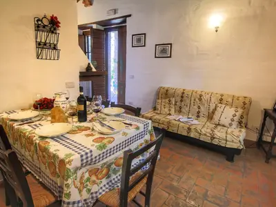 DiningRoom DiningRoom