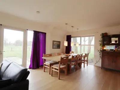 DiningRoom