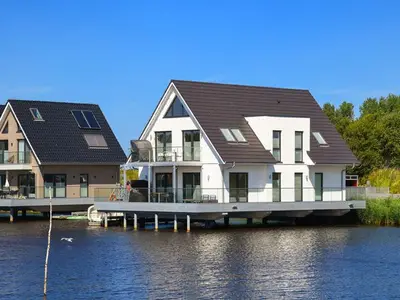 Boot für 5 Personen (89 m²) in Carolinensiel 3/10