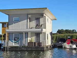 Boot für 4 Personen (75 m²) in Kröslin