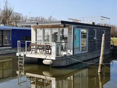 Boot für 3 Personen (45 m²) in Kröslin 2/10