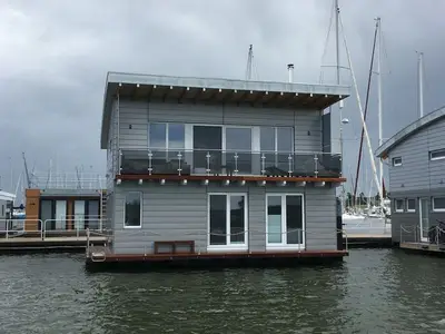 Boot für 4 Personen (105 m²) in Kröslin 1/10