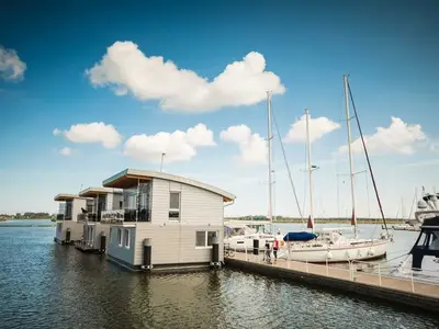 Boot für 6 Personen (105 m²) in Kröslin 1/10