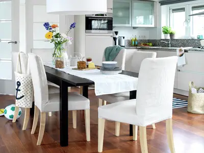 DiningRoom