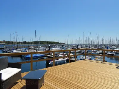 Boot für 3 Personen (26 m²) in Neustadt In Holstein 2/10