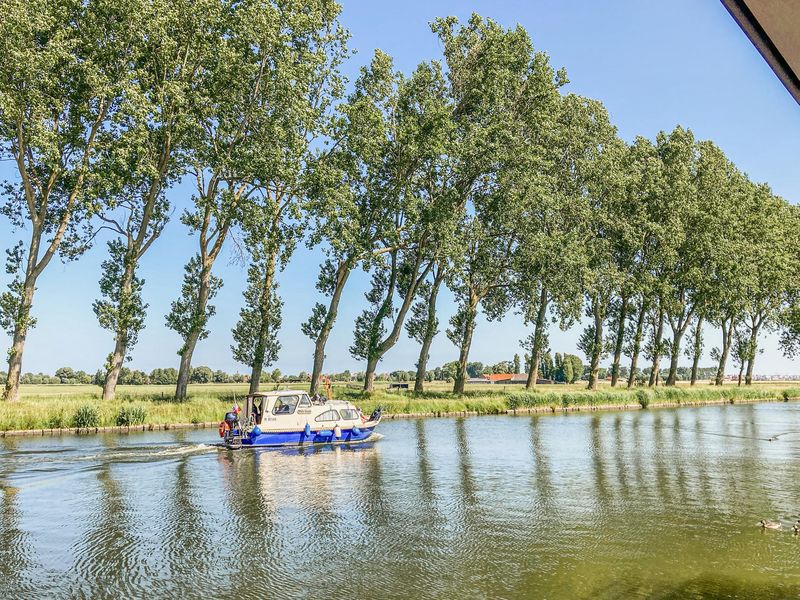 23755362-Boot-4-Nieuwpoort-800x600-1