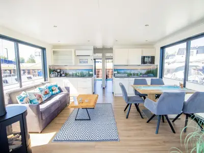 Boot für 4 Personen (45 m²) in Peenemünde 10/10