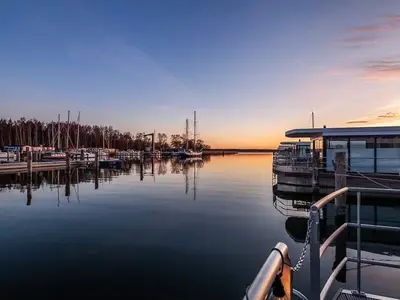 Boot für 4 Personen (45 m²) in Peenemünde 8/10