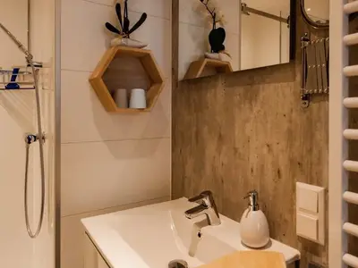 Boot für 6 Personen (85 m²) in Ribnitz-Damgarten 9/10